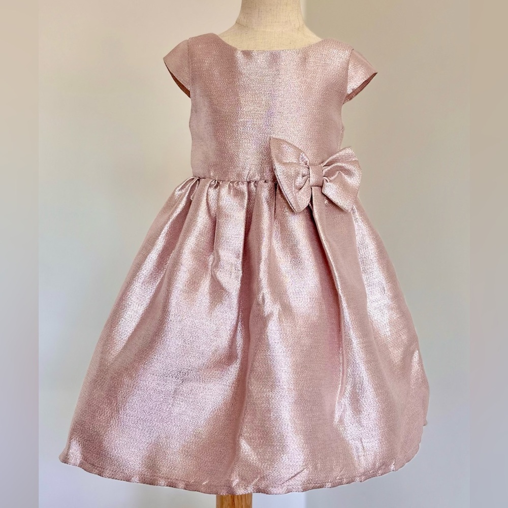 Elegant Pink lurex girls Dress with bow Easter or flower girl size 6